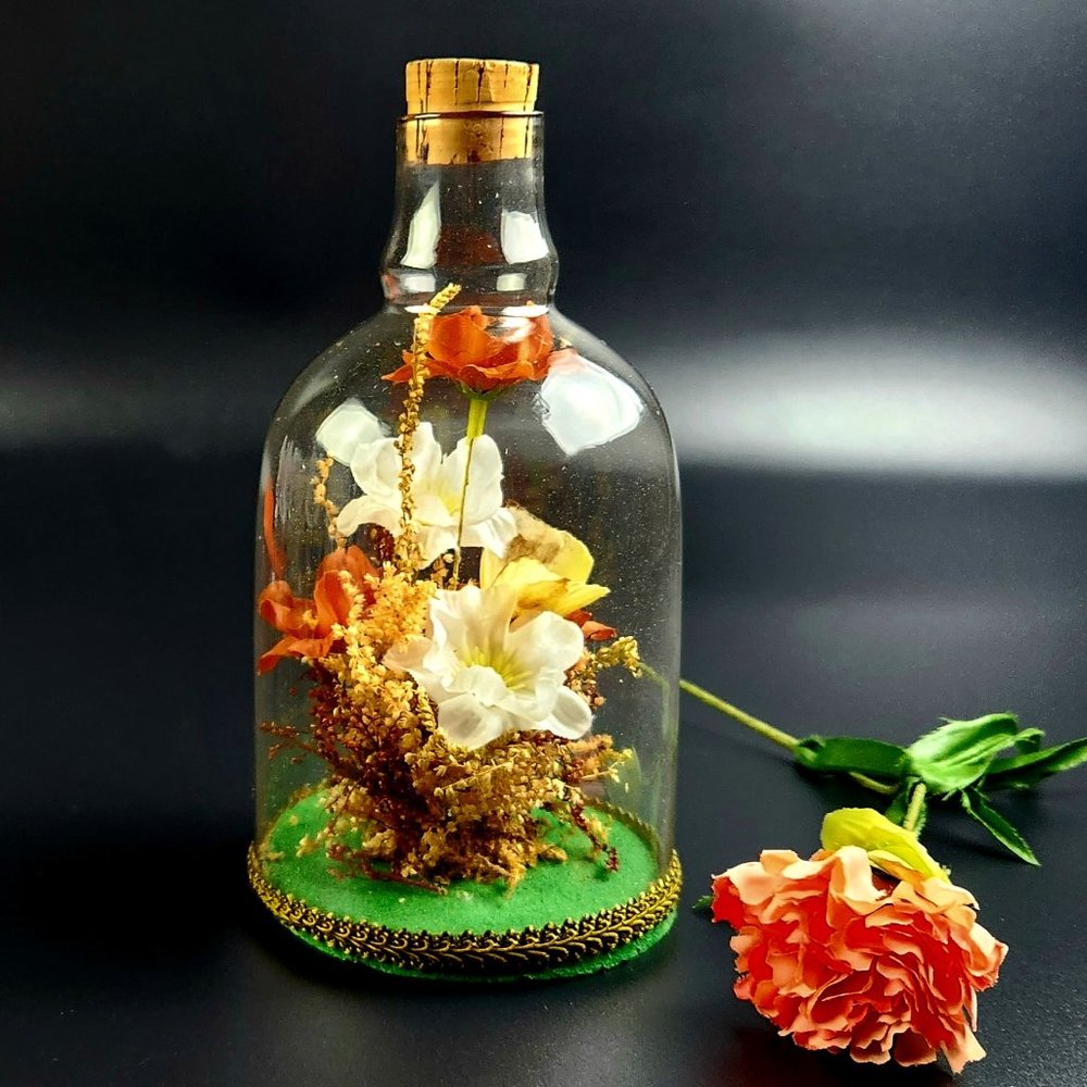 Vintage - Sofo Silk - Flowers in Bottle - Taiwan